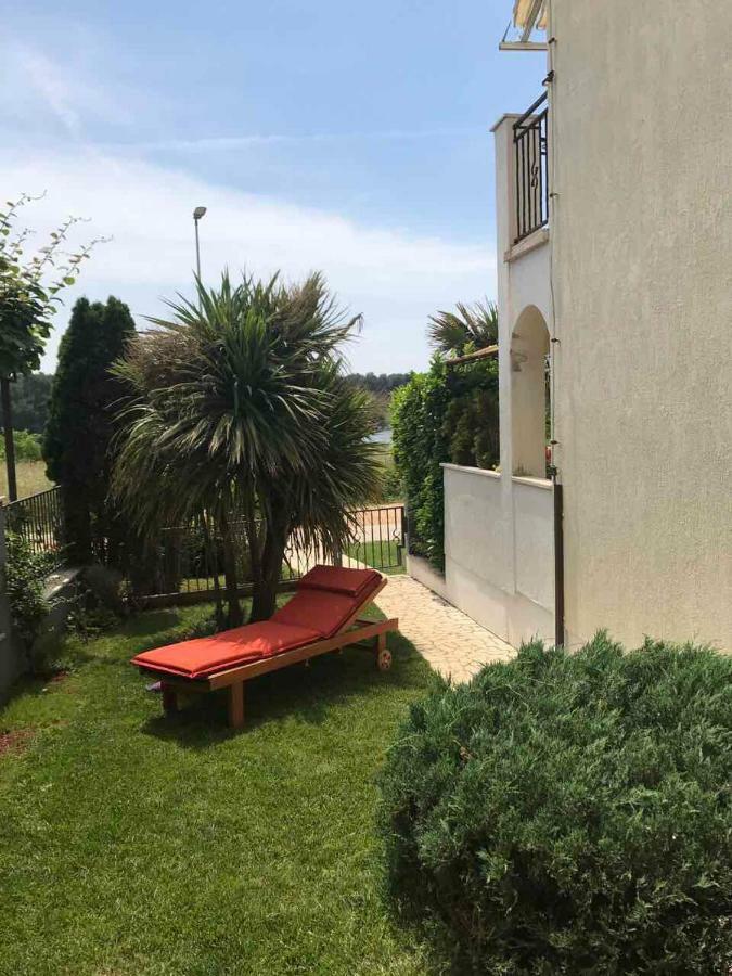 Sunset Apartment With A Private Yard At Medulin Riviera Kültér fotó